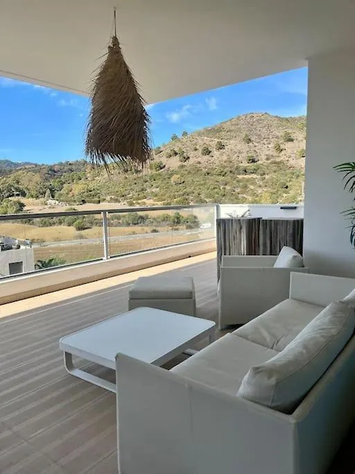 Modern 3 Bed With Pool Apartment Benahavis