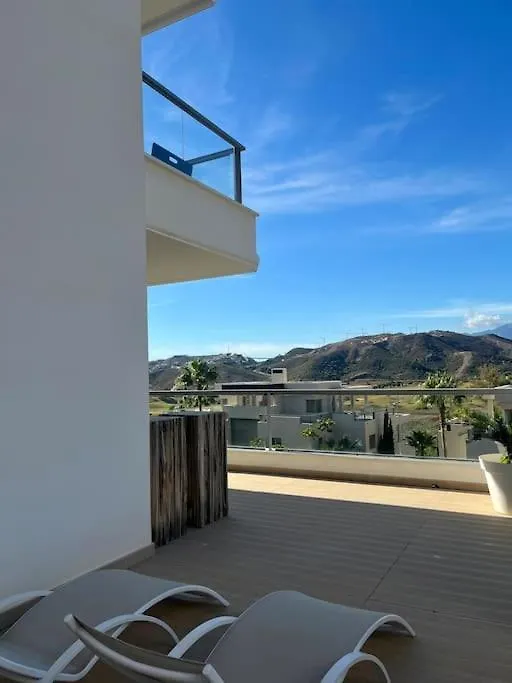 Modern 3 Bed With Pool Apartment Benahavis Spain