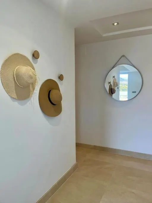 Modern 3 Bed With Pool Apartment Benahavis